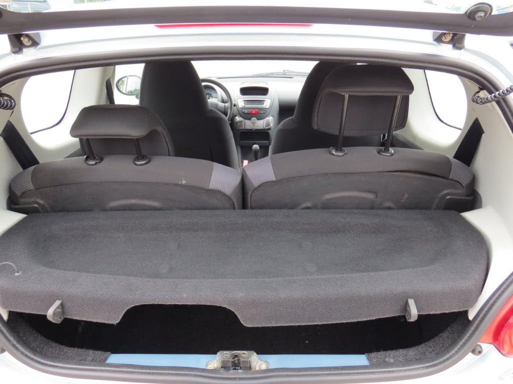 Toyota Aygo 1.0-12v sport