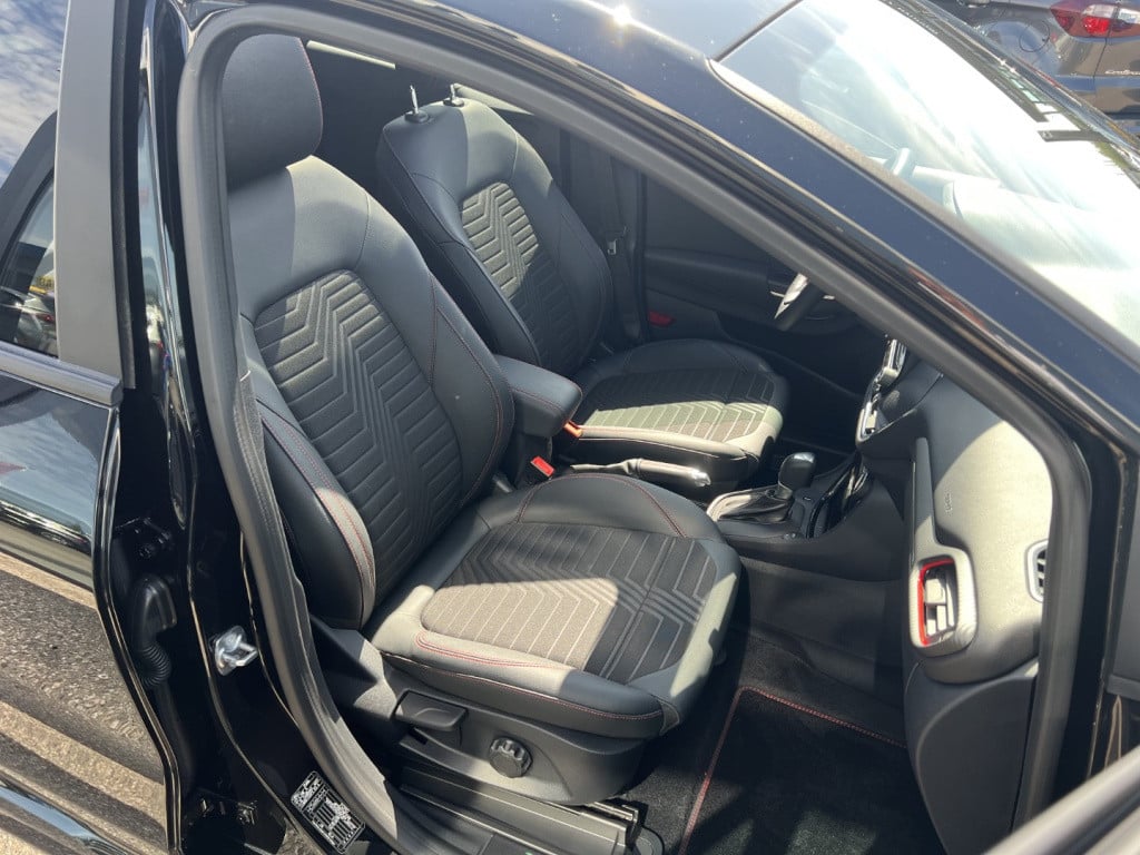 Ford Puma 1.0i ecoboost hybrid 155pk automaat st-line x , panodak , adaptiv