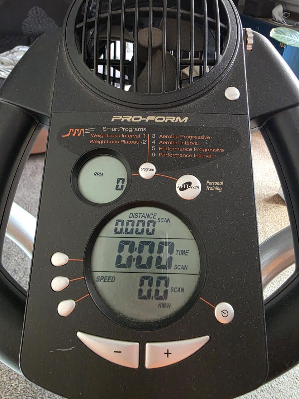 Crosstrainer ProForm 565 EKG Crosstrainer – degelijk kwaliteitsapparaat