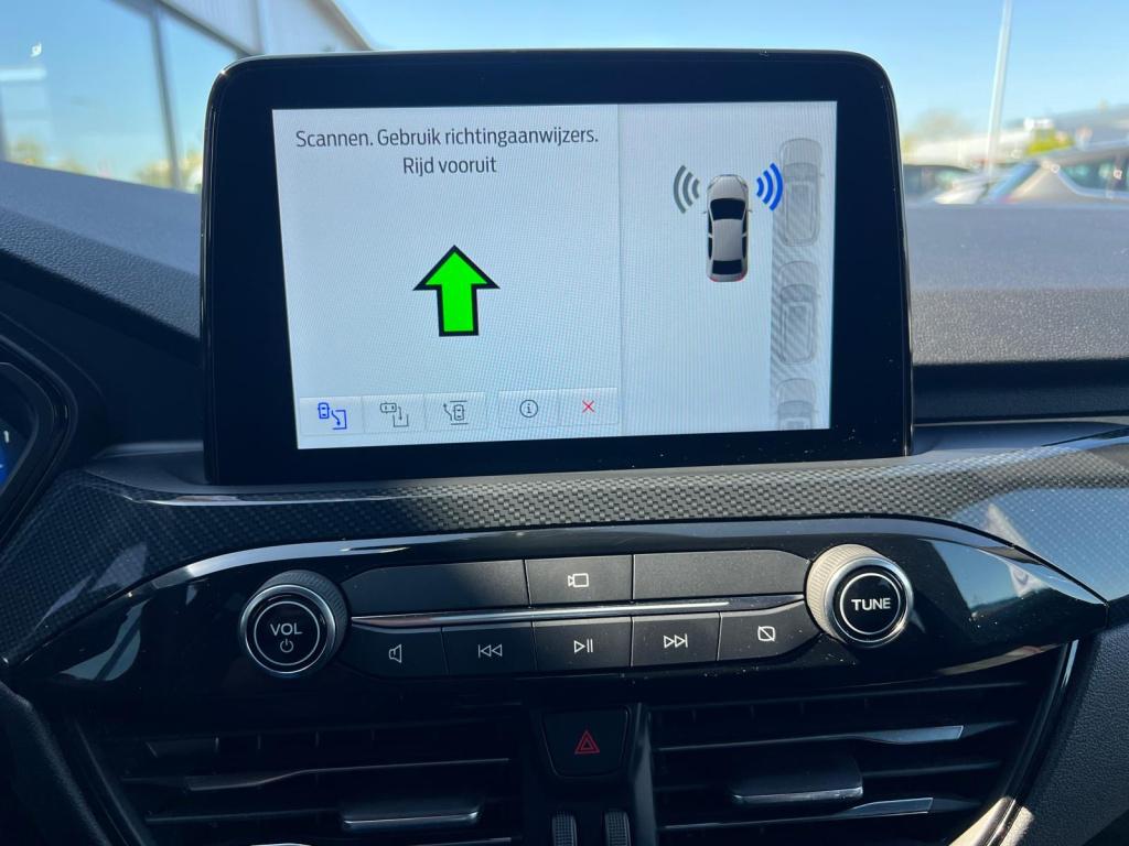 Ford Kuga 2.5 phev e-cvt 225pk st-line x , trekhaak , winterpack , adaptive