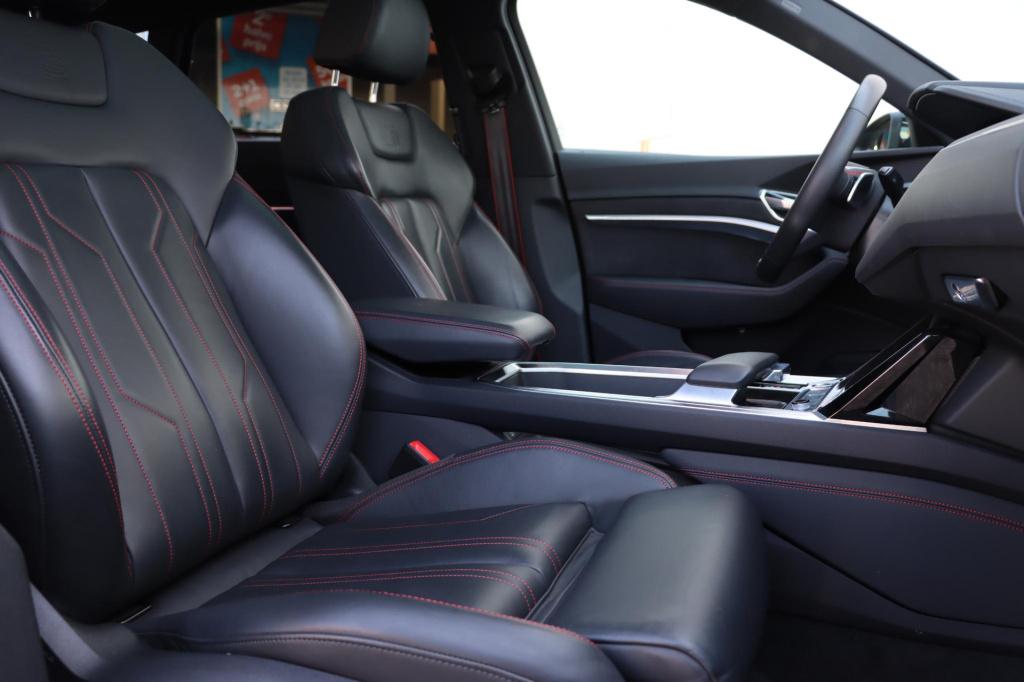 Audi Q8 E-tron 50 quattro s edition 95 kwh 340pk | soh 94%