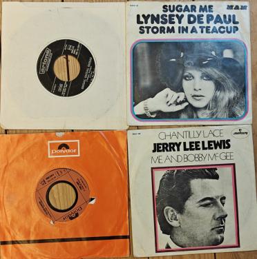 Te Koop  4 singletjes