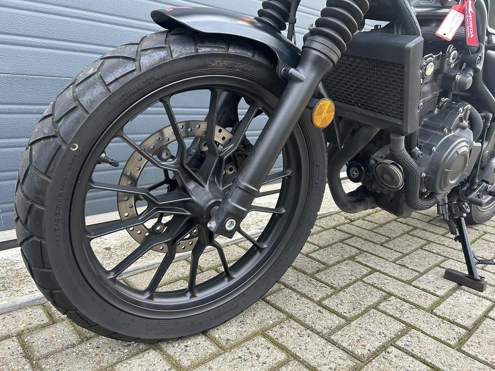 Honda CL500, in nieuwstaat zijne retro-style uit 2024 met 12dkm €5750,-