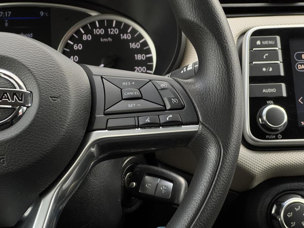 Nissan Micra 1.0 ig-t acenta