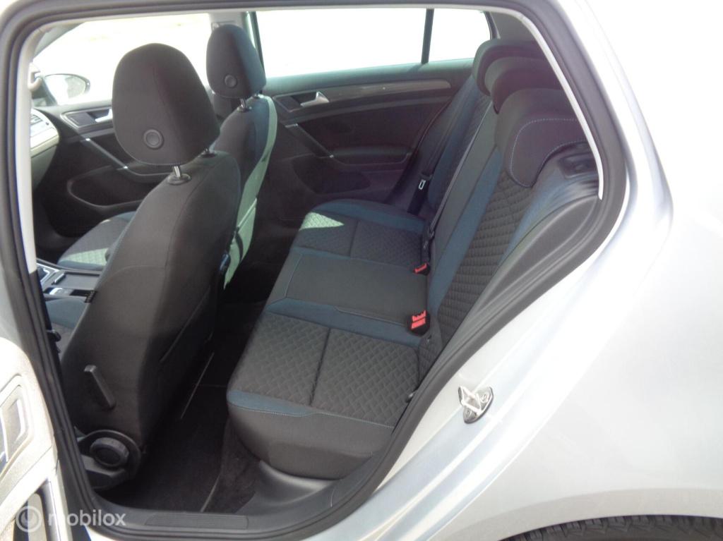 Volkswagen Golf 1.5 tsi iq-drive/airco/ecc/panorama dak/led/navi/carplay/lm