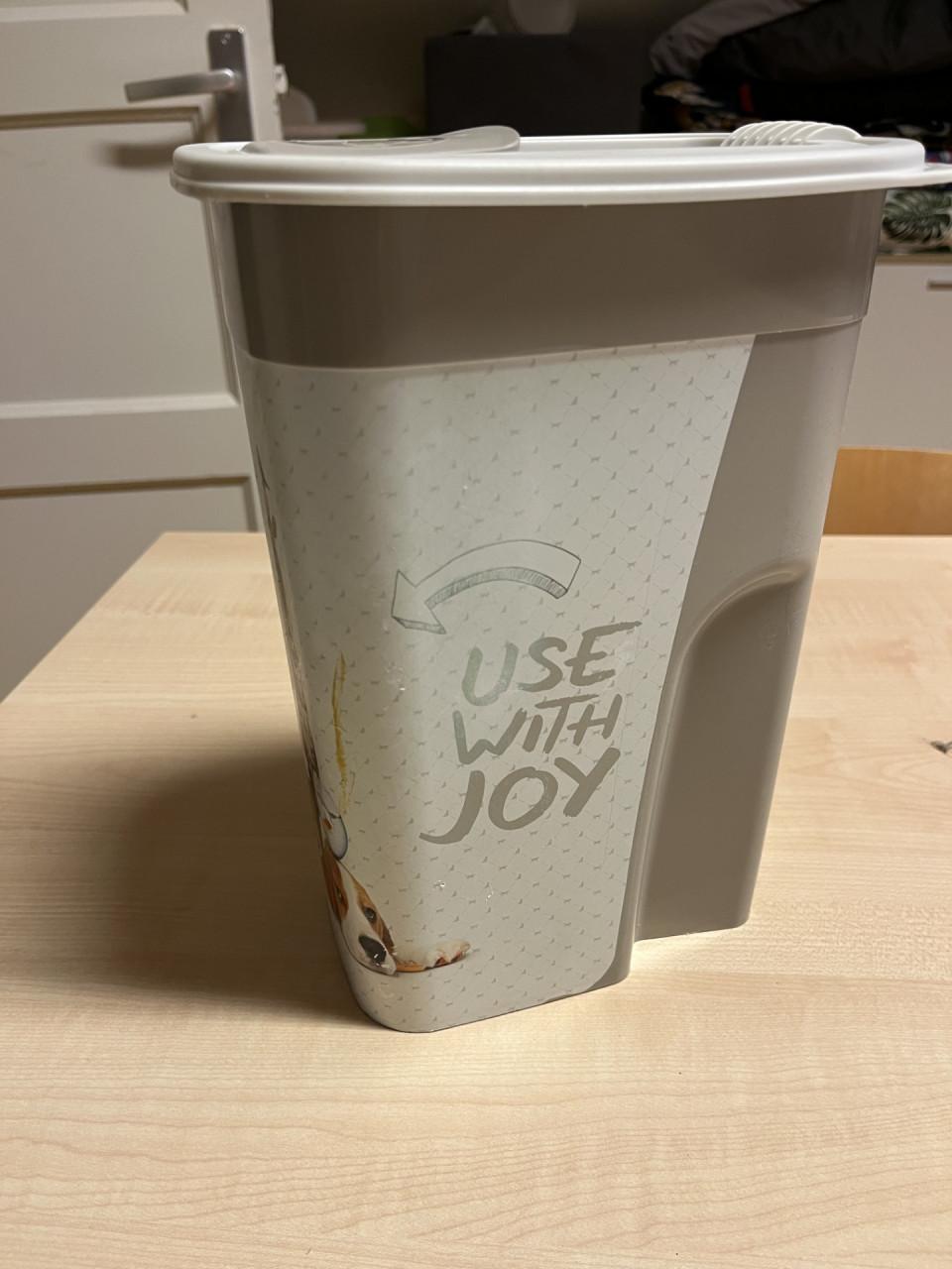 Voercontainer van mypet