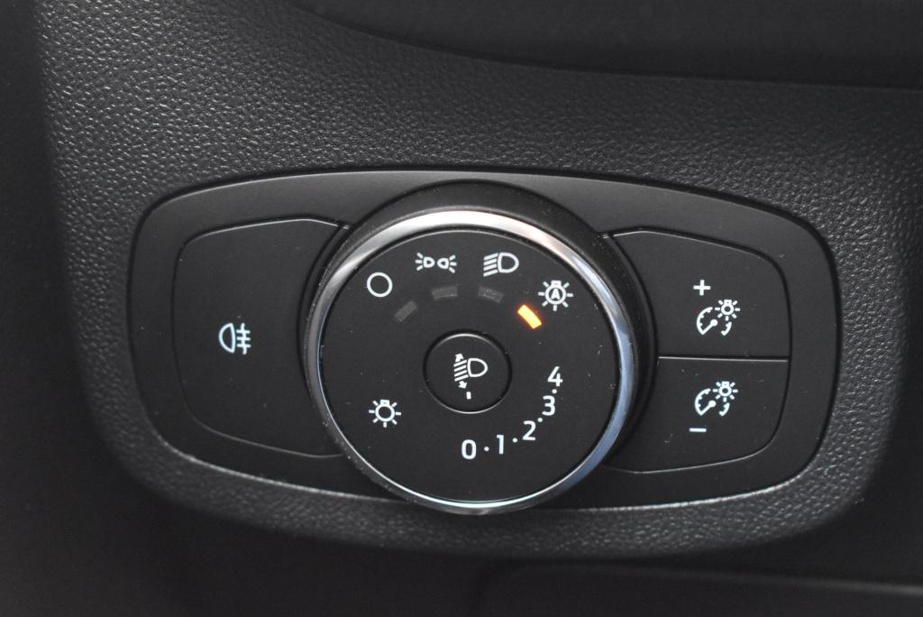 Ford Fiesta 1.0 ecoboost hybrid titanium | climate control | cruise control