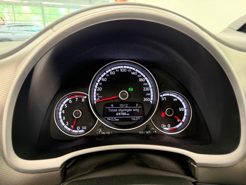 Volkswagen New Beetle 1.4 tsi r-line club | panoramadak | camera | bi-xenon
