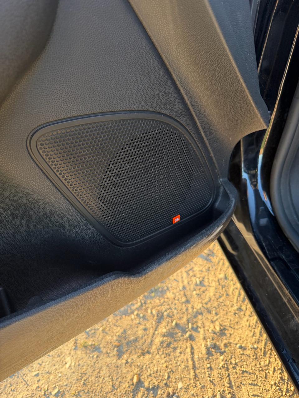 Ford Fiësta 1.0 59KW/80PK 5D 2014 Zwart