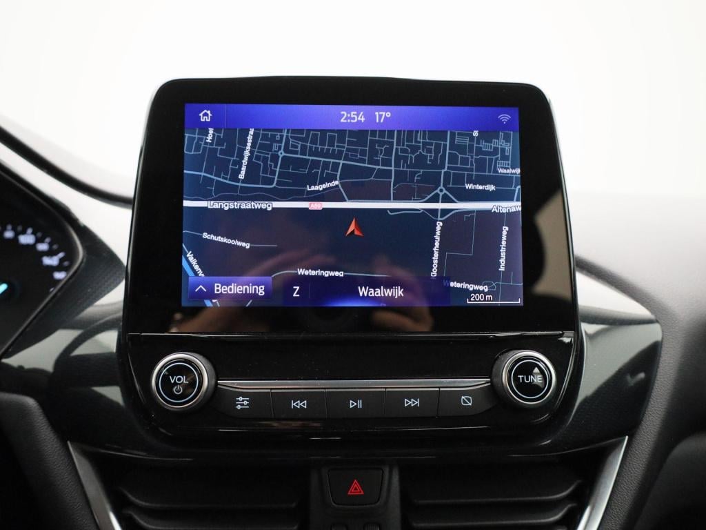 Ford Puma 1.0 ecoboost hybrid titanium | automaat | lmv | trekhaak | naviga