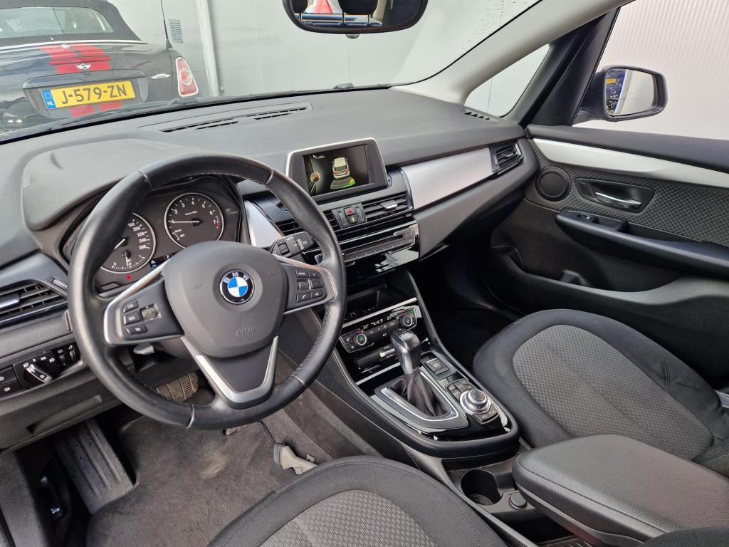 BMW 2-serie active tourer 218i essential