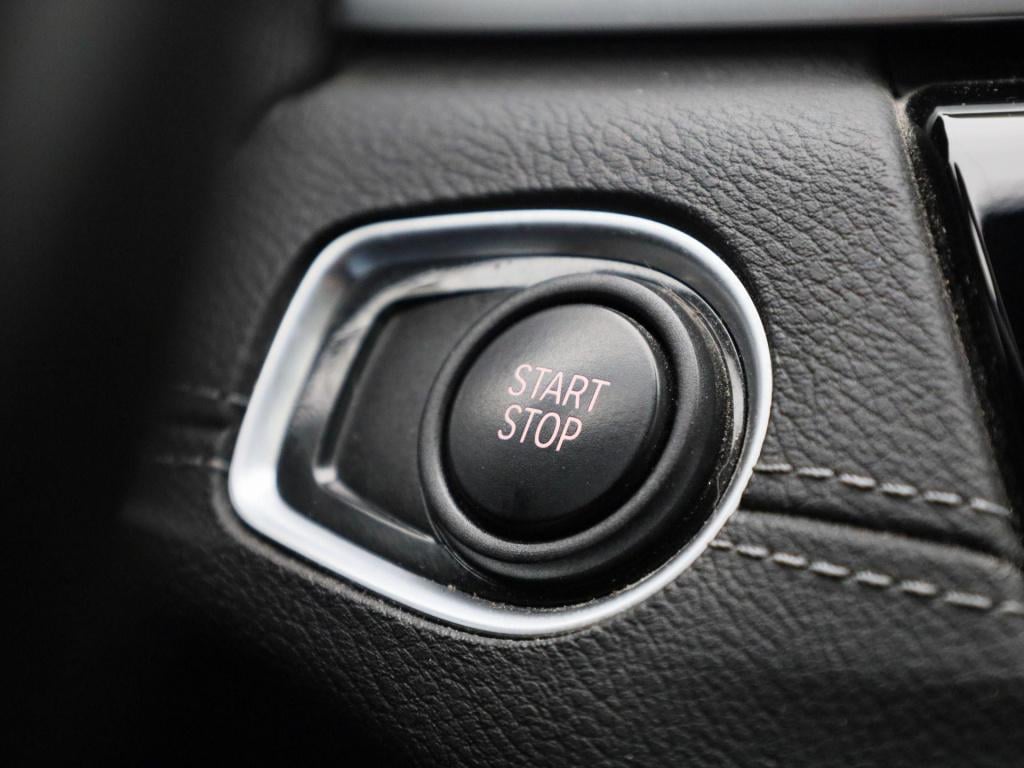 BMW X1 xdrive25e executive | m-sport | panoramadak | harman kardon | sfeerv
