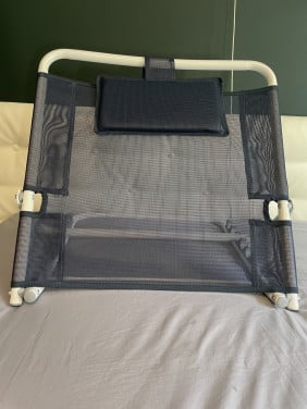 Inklapbare ruggesteun bed
