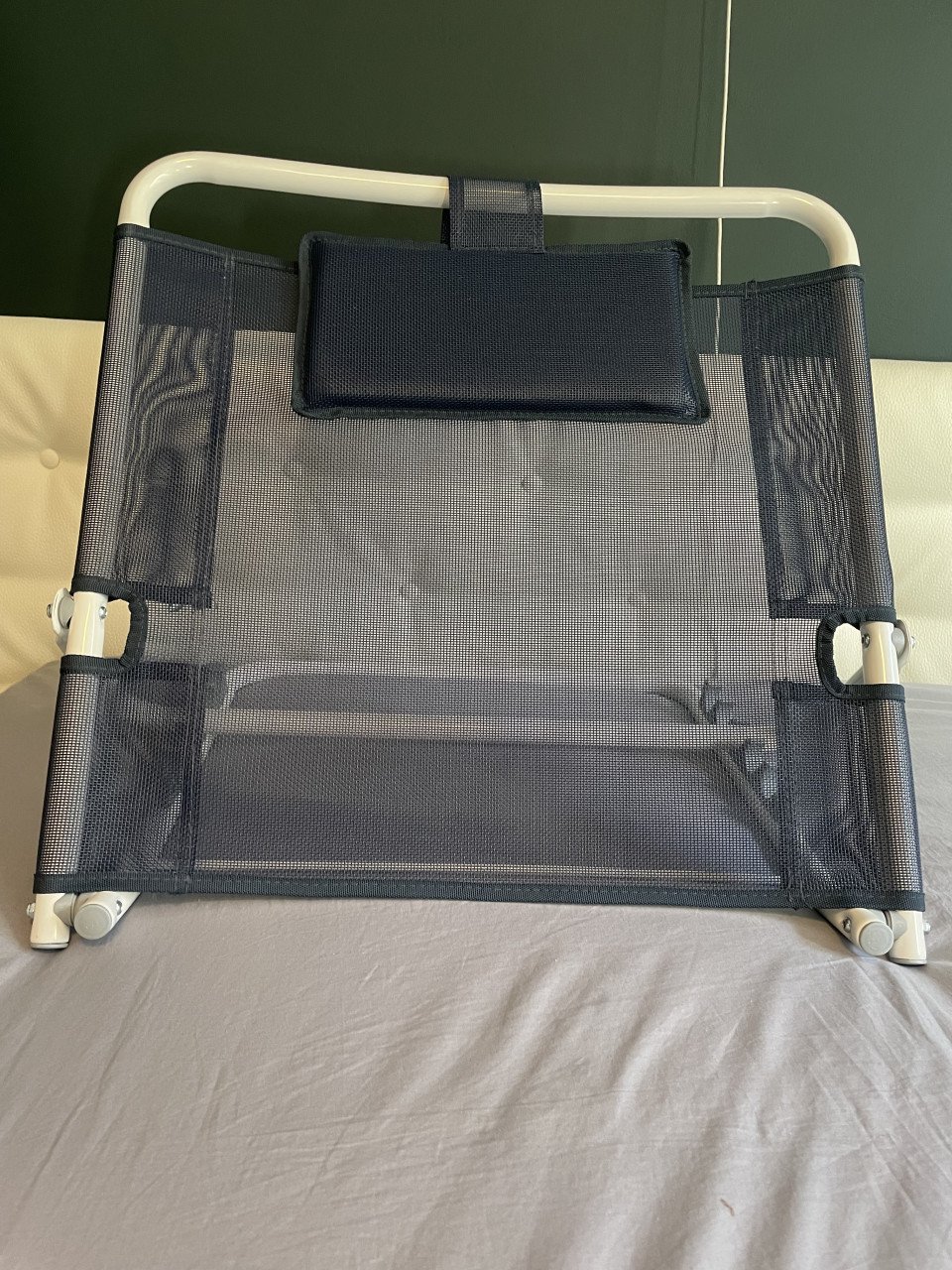 Inklapbare ruggesteun bed