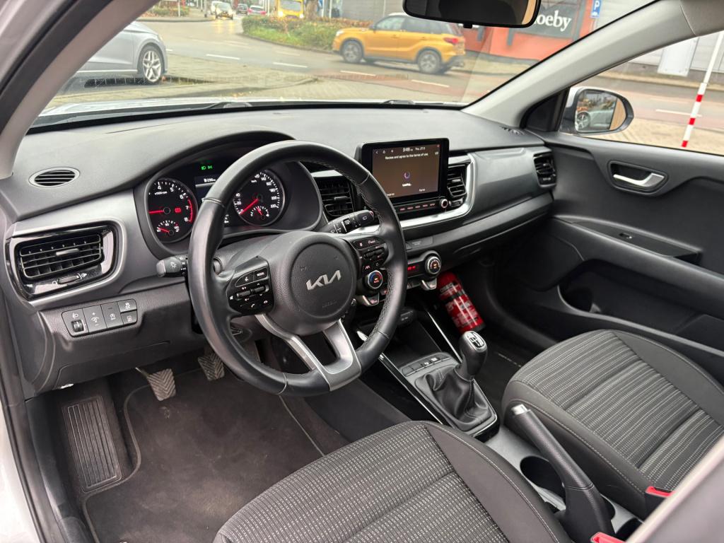 Kia Stonic 1.0 t-gdi mhev businessline