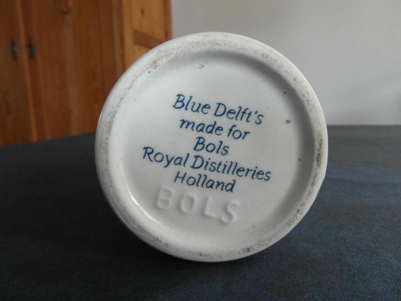 Bols jenever Delfts blauwe kruik 0,7 liter.