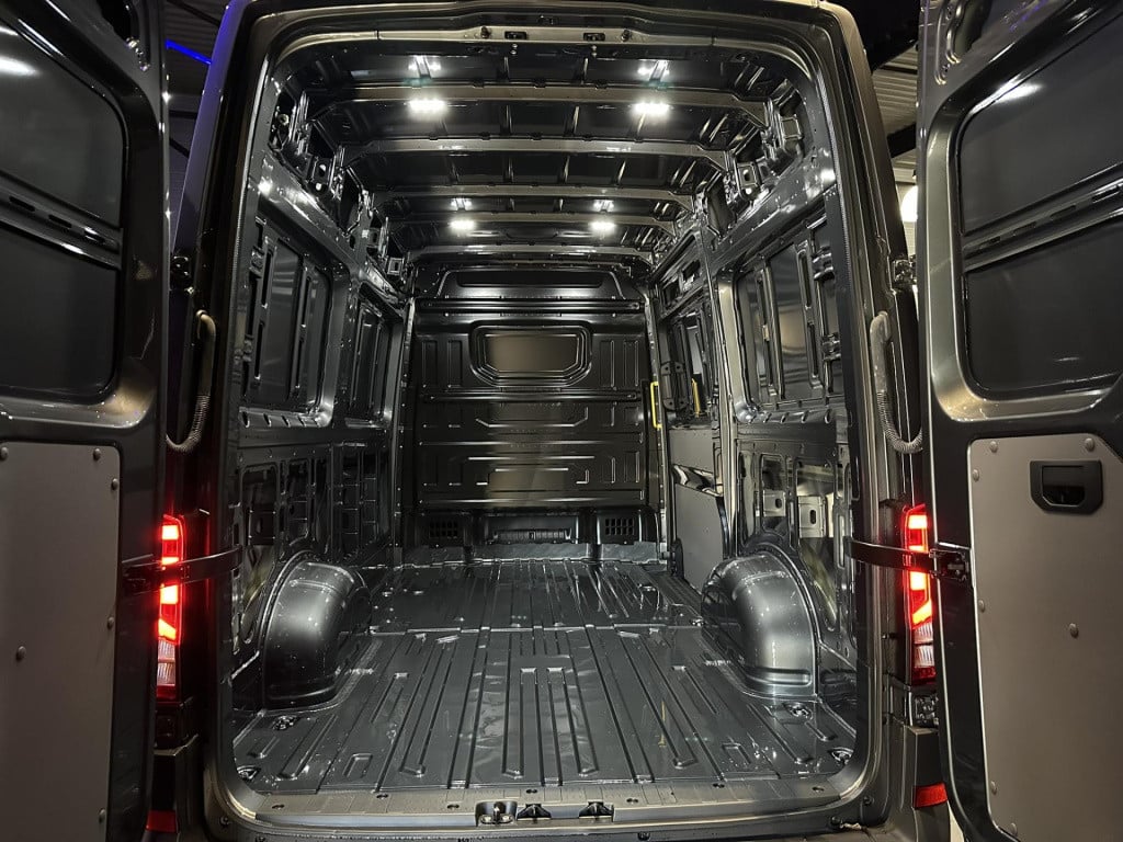 Volkswagen Crafter 30 2.0 tdi l3h3 *led*camera*acc*comfortstoel*