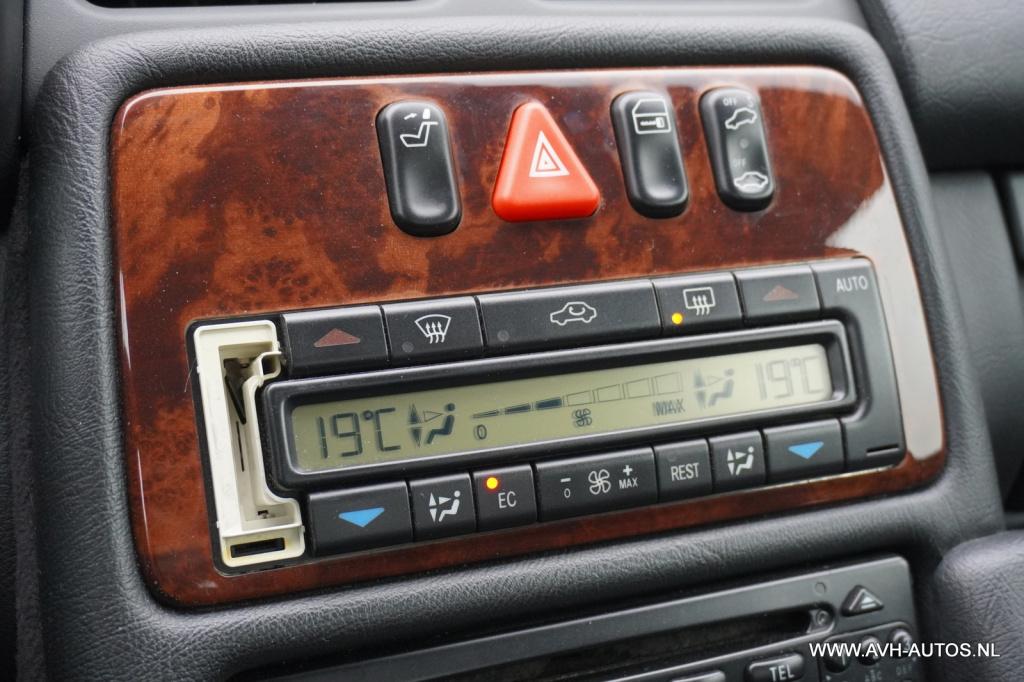 Mercedes-Benz Clk-klasse coupé 200 k. elegance automaat