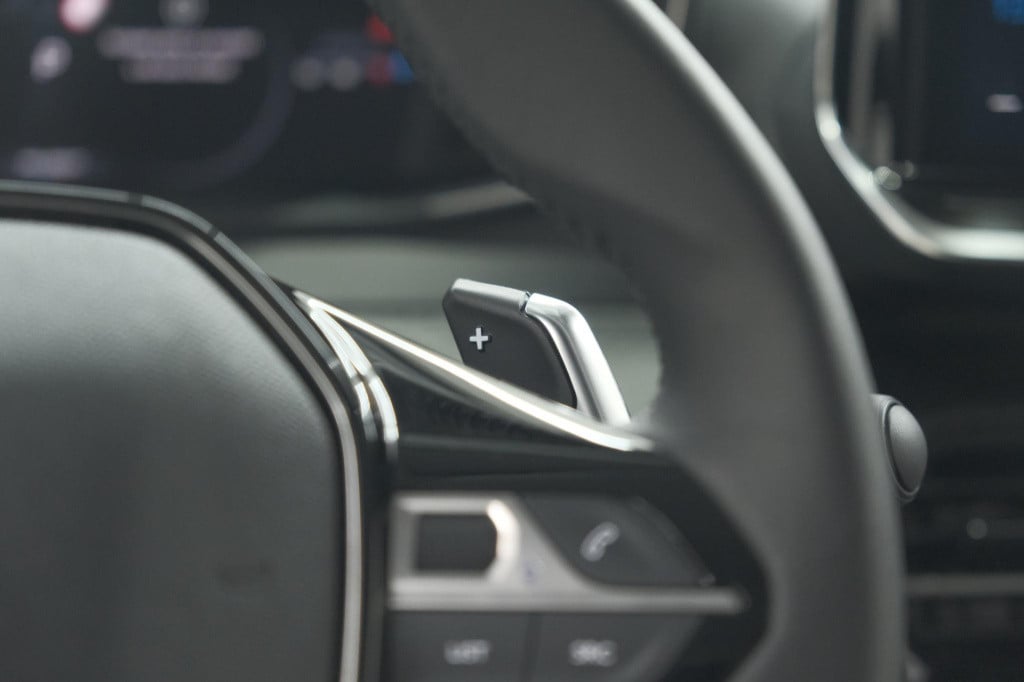 Peugeot 208 hybrid 100 e-dcs6 allure | camera | adaptieve cruise control | 