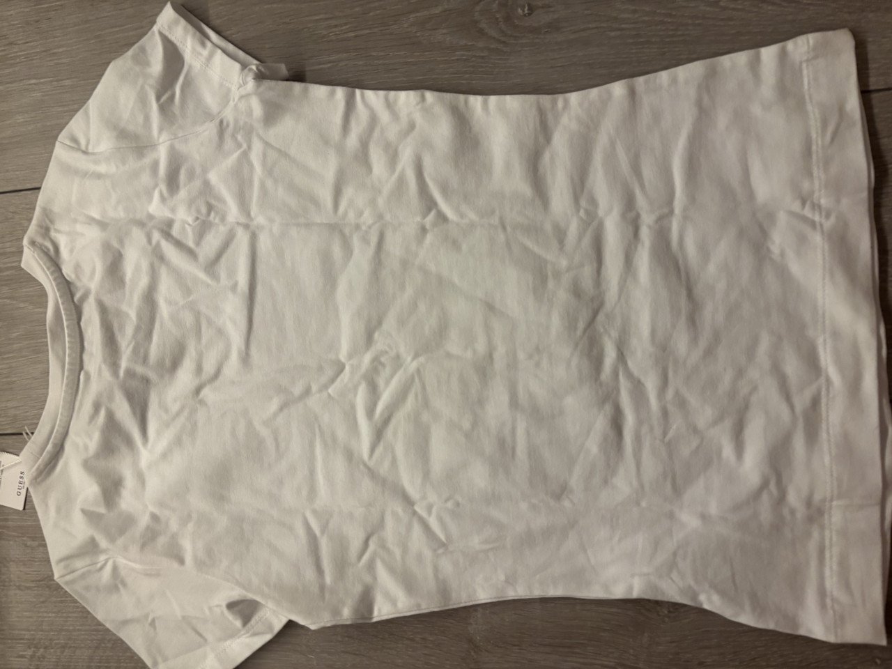 Guess shirt
