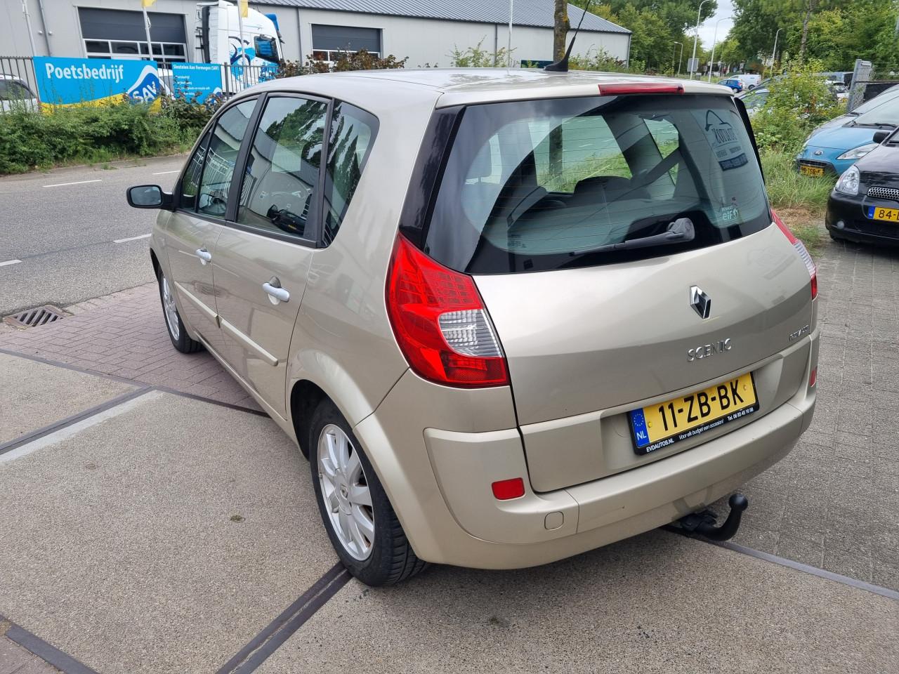 Renault Scénic 1.6-16V Tech Line | 2e Eigenaar | Keyless Go | Trekhaak