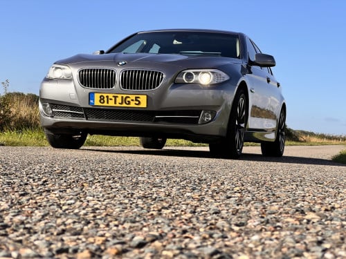 BMW 5-serie 523i High Executive Schuifdak/Leder