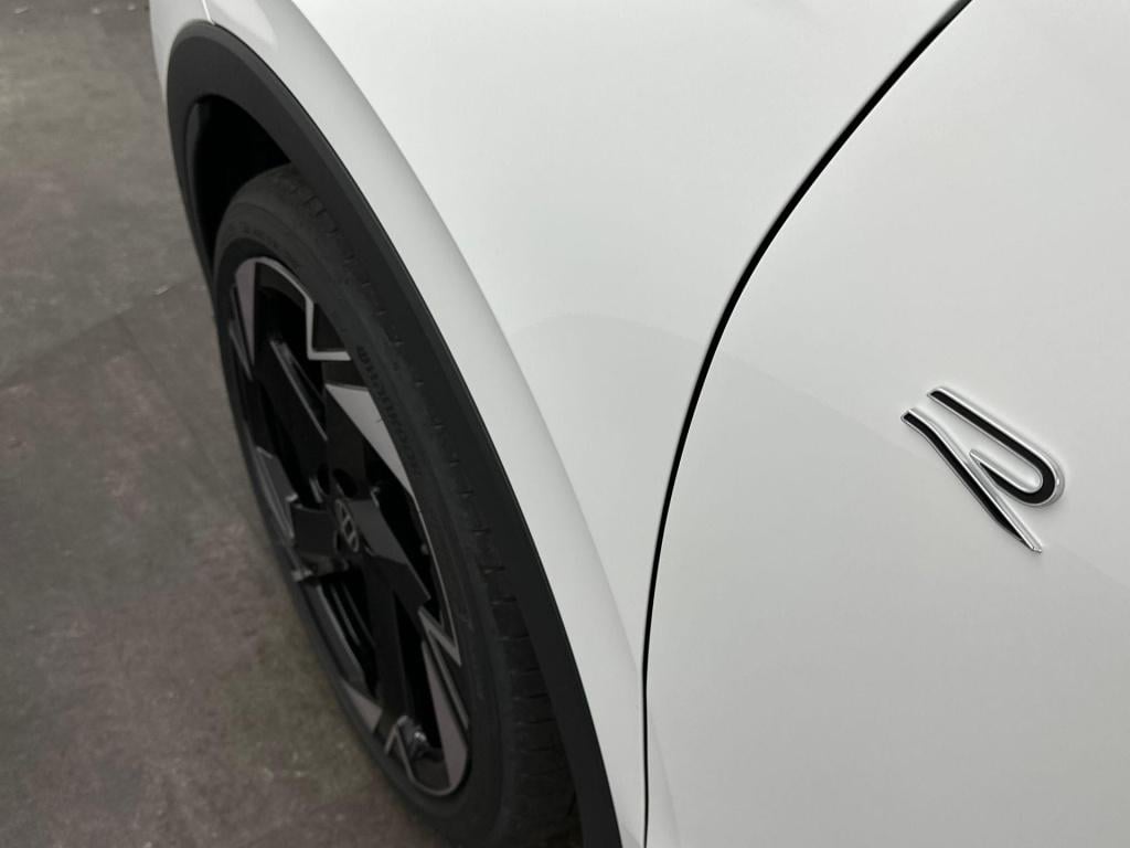 Volkswagen T-roc r-line first edition 1.5 etsi 110 kw / 150 pk suv