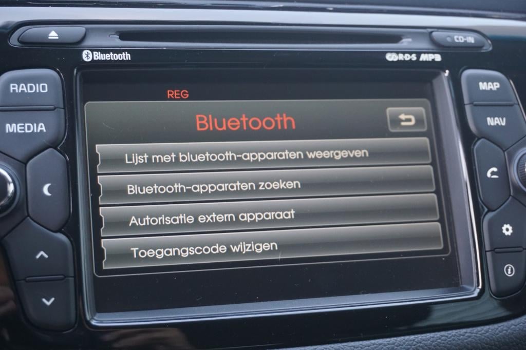Kia Cee'd sportswagon 1.6 gdi businessline climate / navi / cruise / camera