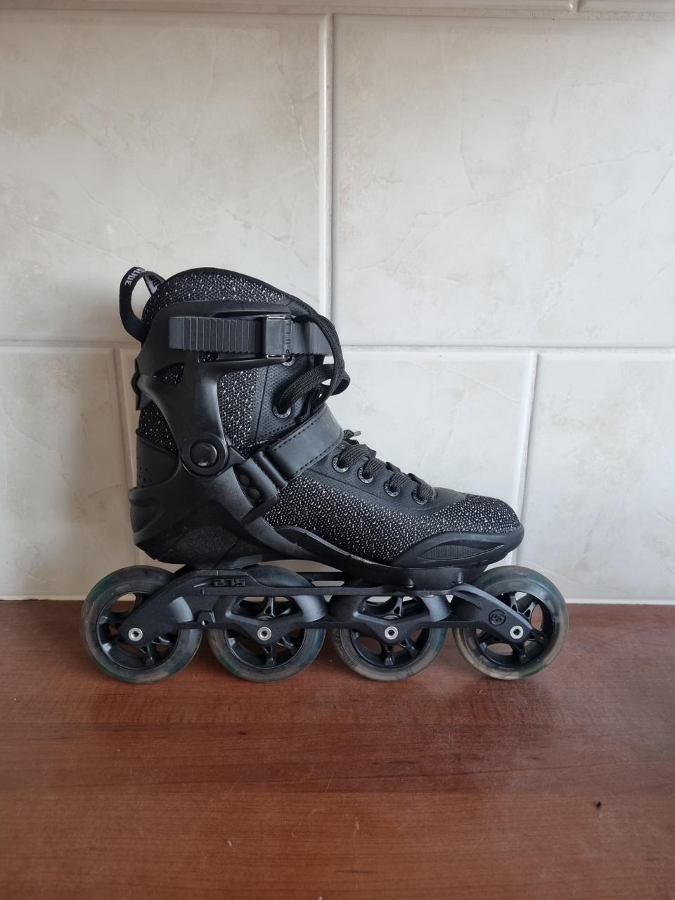 Inline skates