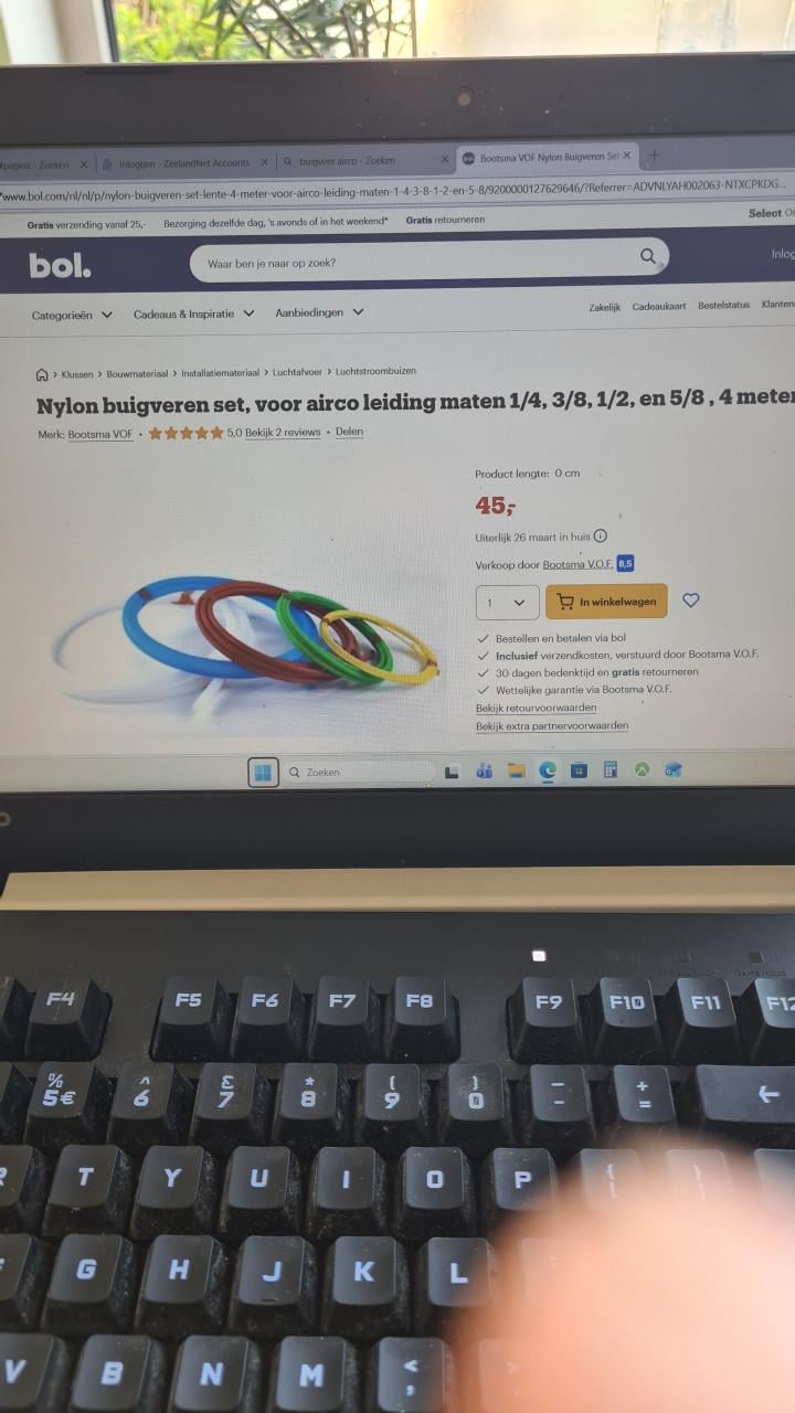 Buigveer airco leiding