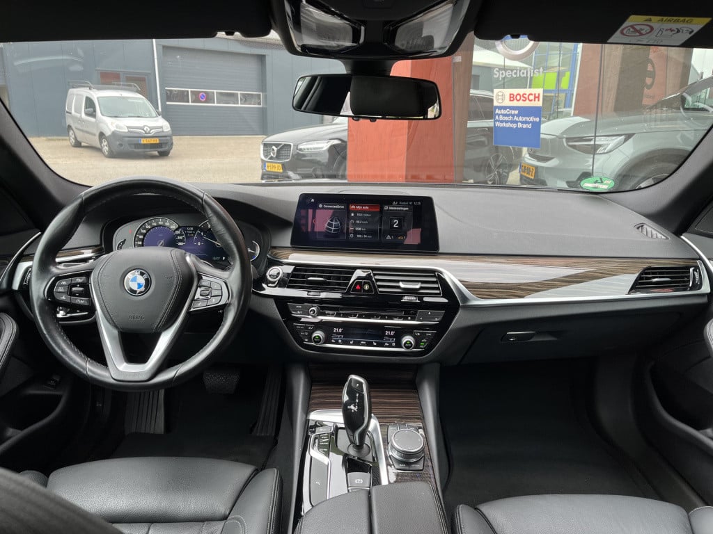 BMW 5 Serie touring 540i xdrive high executive memory aut. | navi | camera 