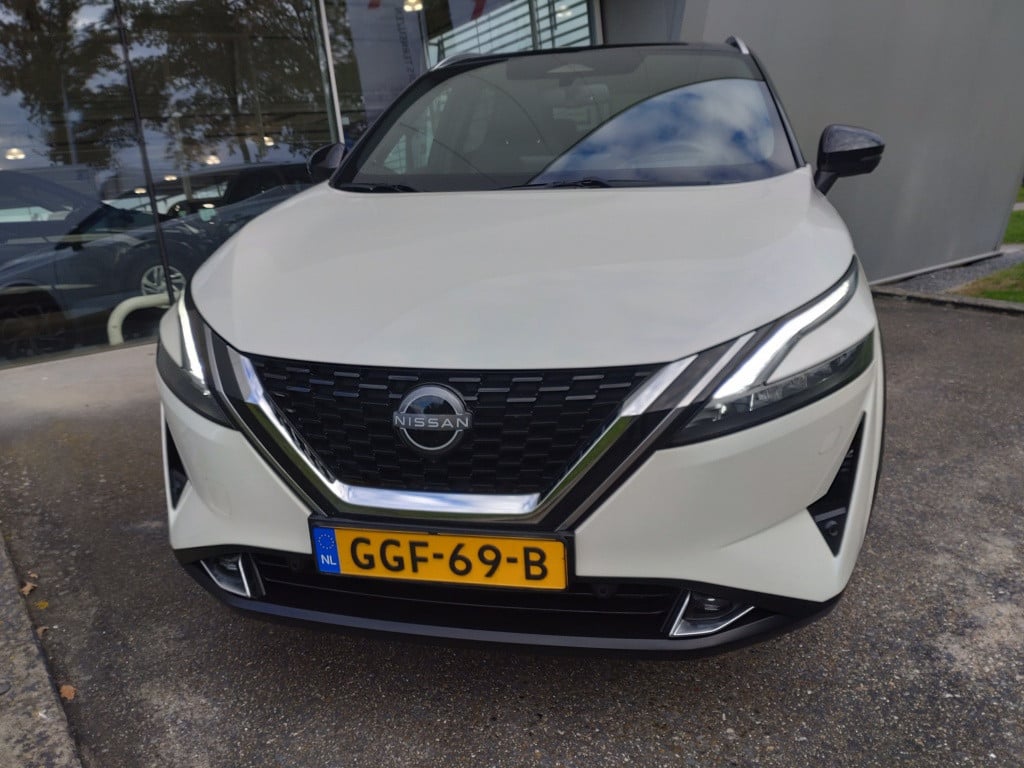 Nissan Qashqai 1.3 mhev x tekna +|verkocht