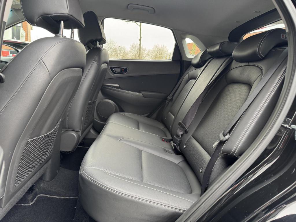 Hyundai Kona 1.6 gdi hev premium meest luxe uitvoering incl. trekhaak!
