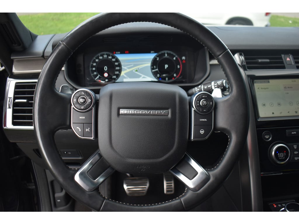 Land Rover Discovery 3.0 td6 hse € 49.950 excl btw