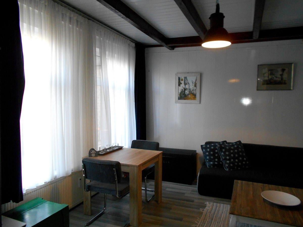 Coosje Buskenstraat 122a, gezellige sfeervolle studio te huur Vlissingen