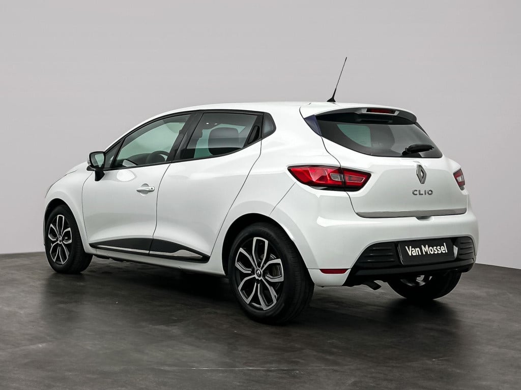 Renault Clio 0.9 tce zen | leuke eerste auto! | dealer onderhoud | navigati
