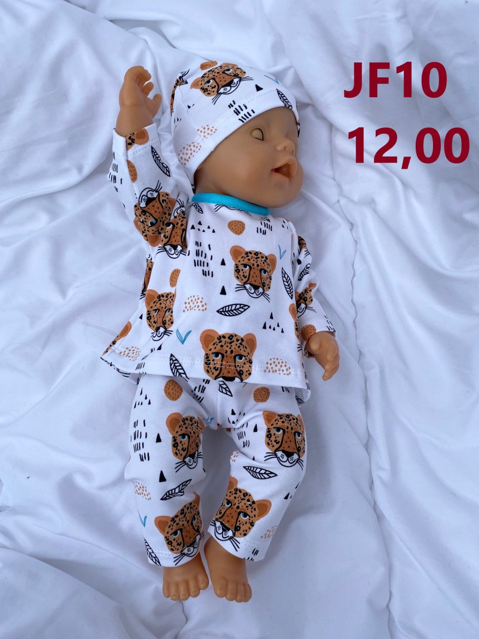 Babyborn kleertjes 12 juli braderie Heinkenszand. Opbrengst KiKa.