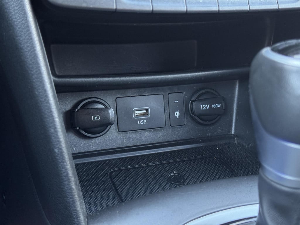 Hyundai Kona 1.6 gdi hev premium