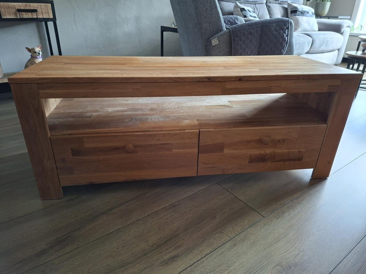 Te koop mooie TV kast licht eiken