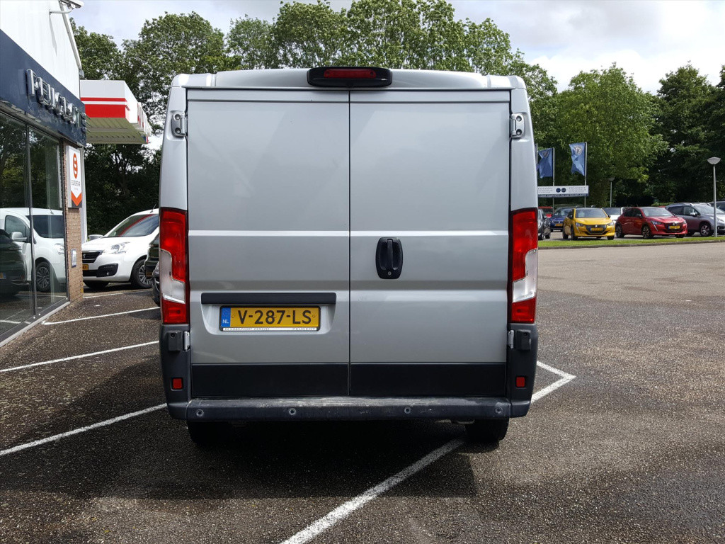 Peugeot Boxer gb 330 l1h1 bluehdi 130pk premium pack navigatie | airco | cr