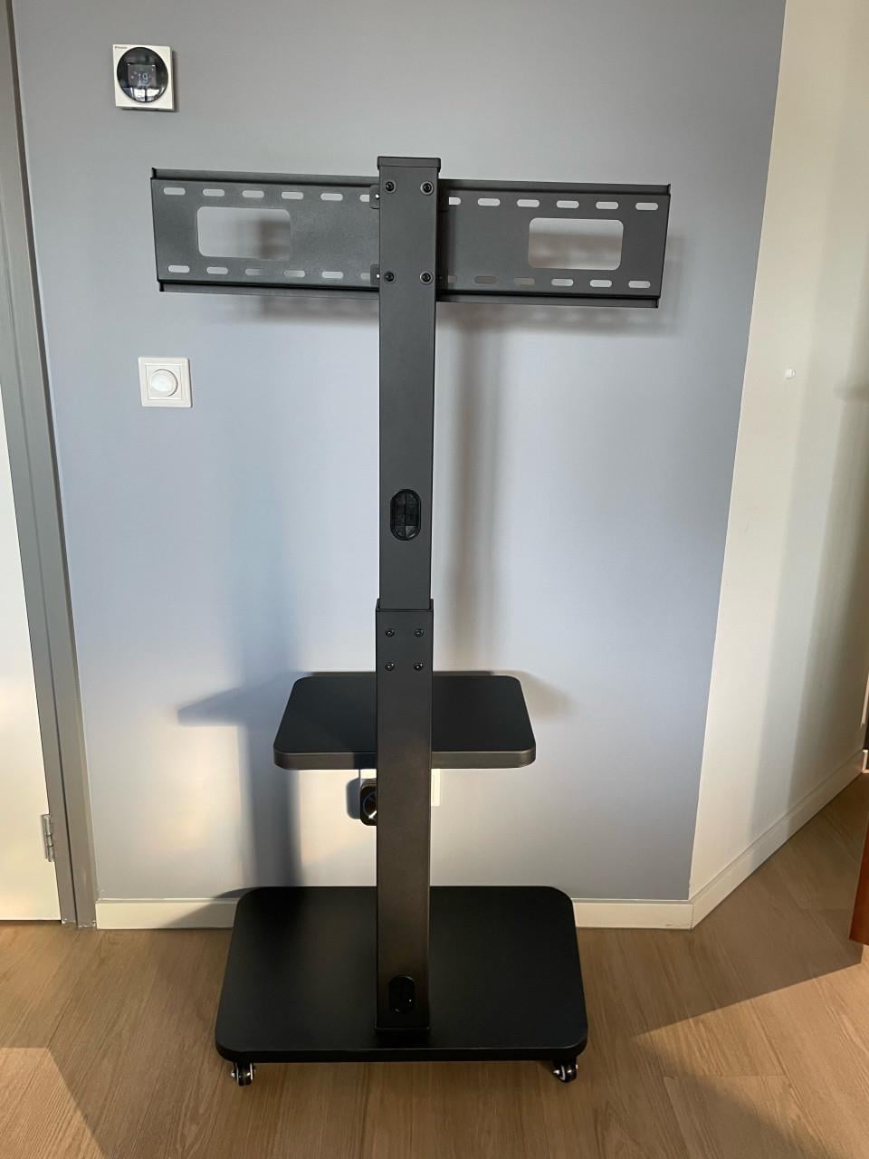 Allteq Monitorstandaard met Wielen | VESA 200/300/400/600