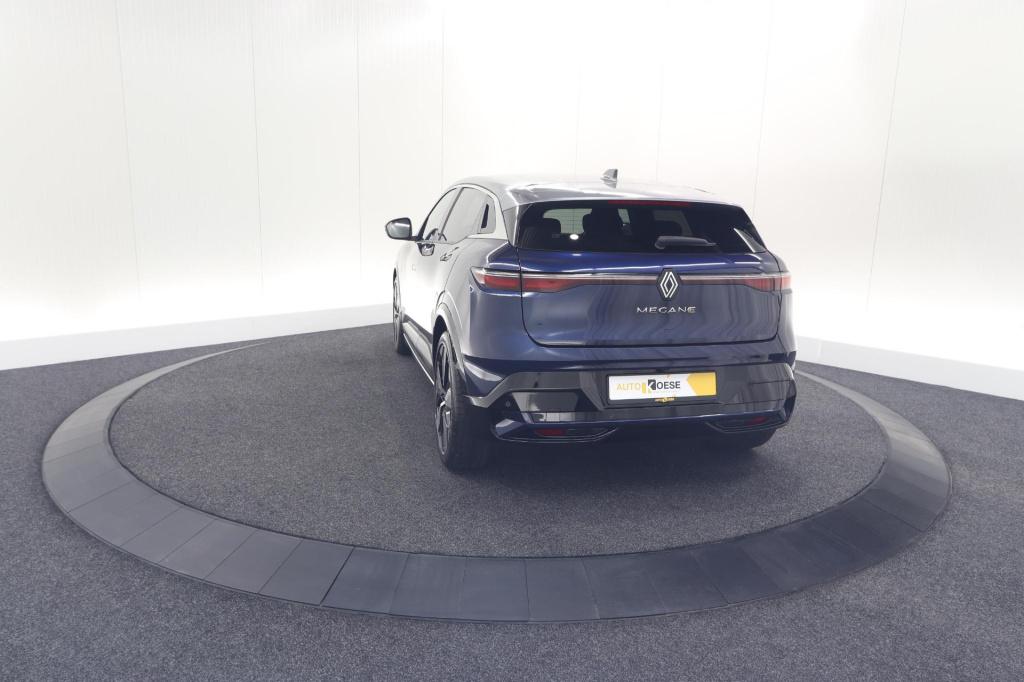 Renault Megane E-tech ev40 boost charge techno | pack winter | camera | app