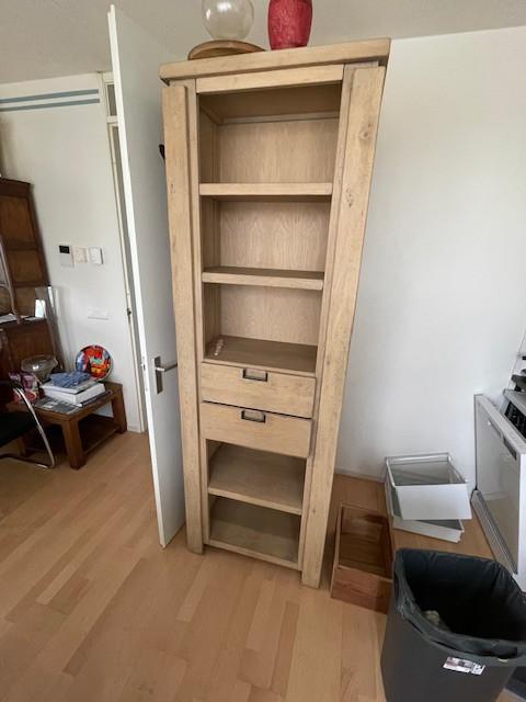 Diverse staande kasten