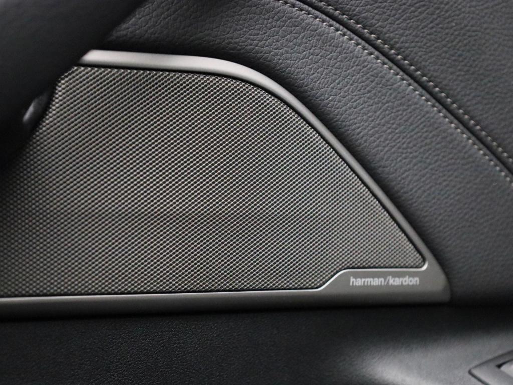 BMW 5 Serie touring 520e business edition plus | automaat | panoramadak | c