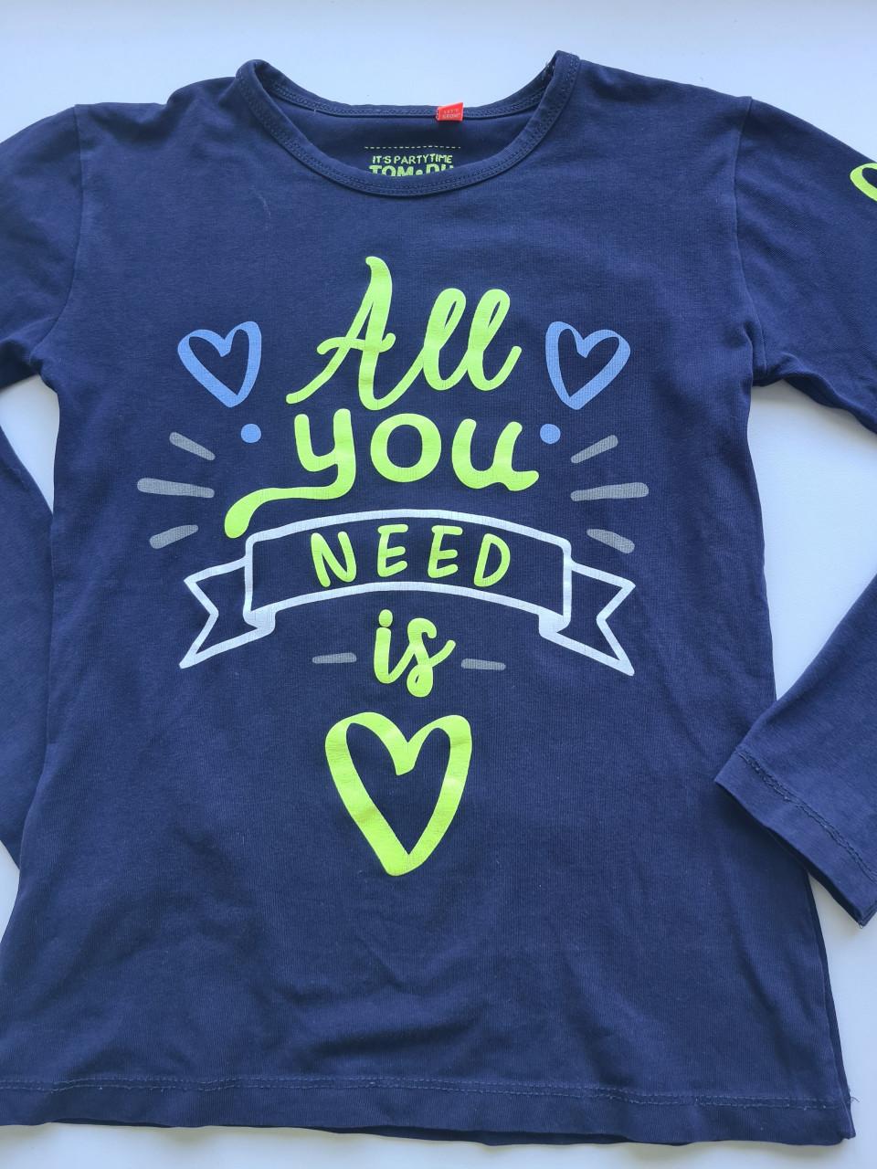 Tom-Du Longsleeve Maat 140-146 "All you need is love"