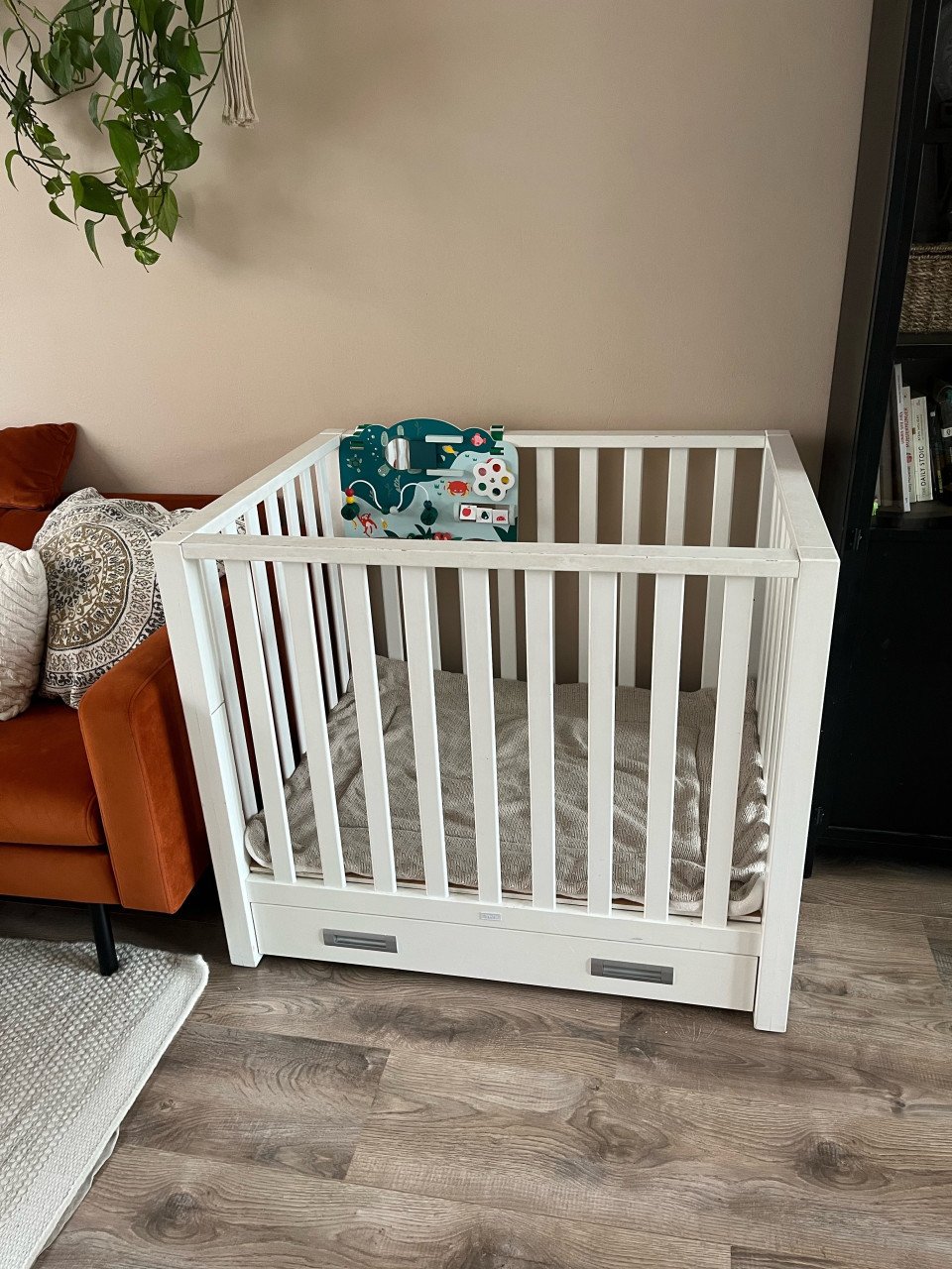 Baby box wit hout met lade merk TWF