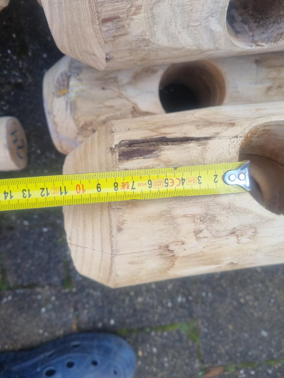 Kastanje palen  post en rail