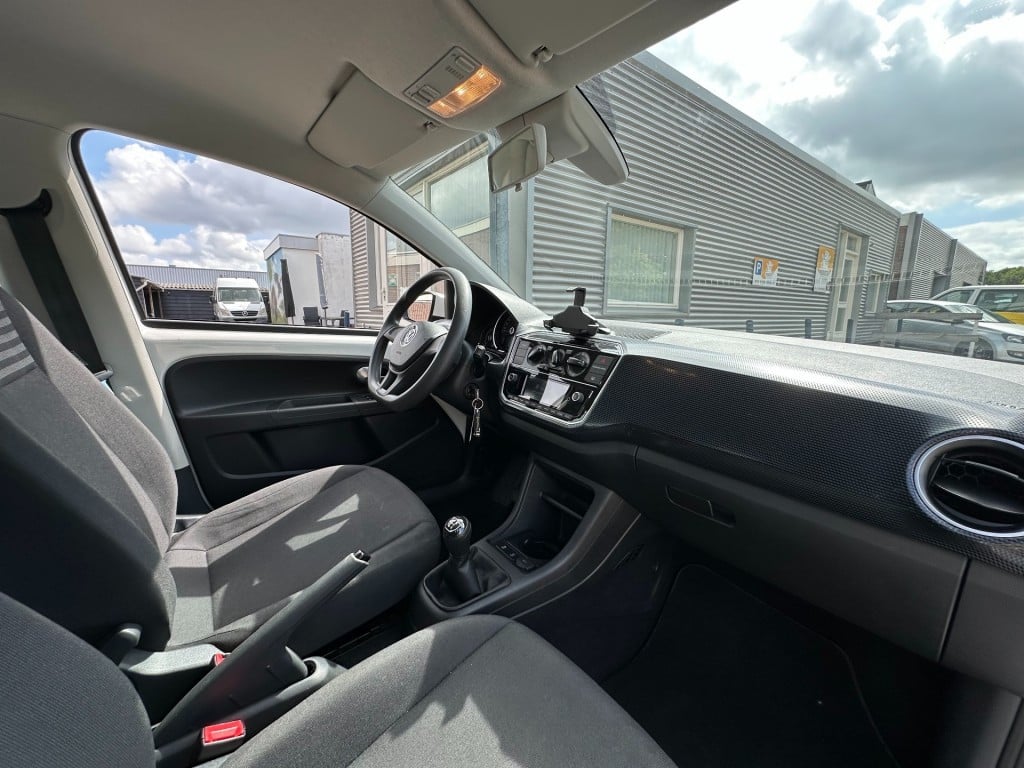 Volkswagen UP! up 1.0 bmt move cruise control airco dab+