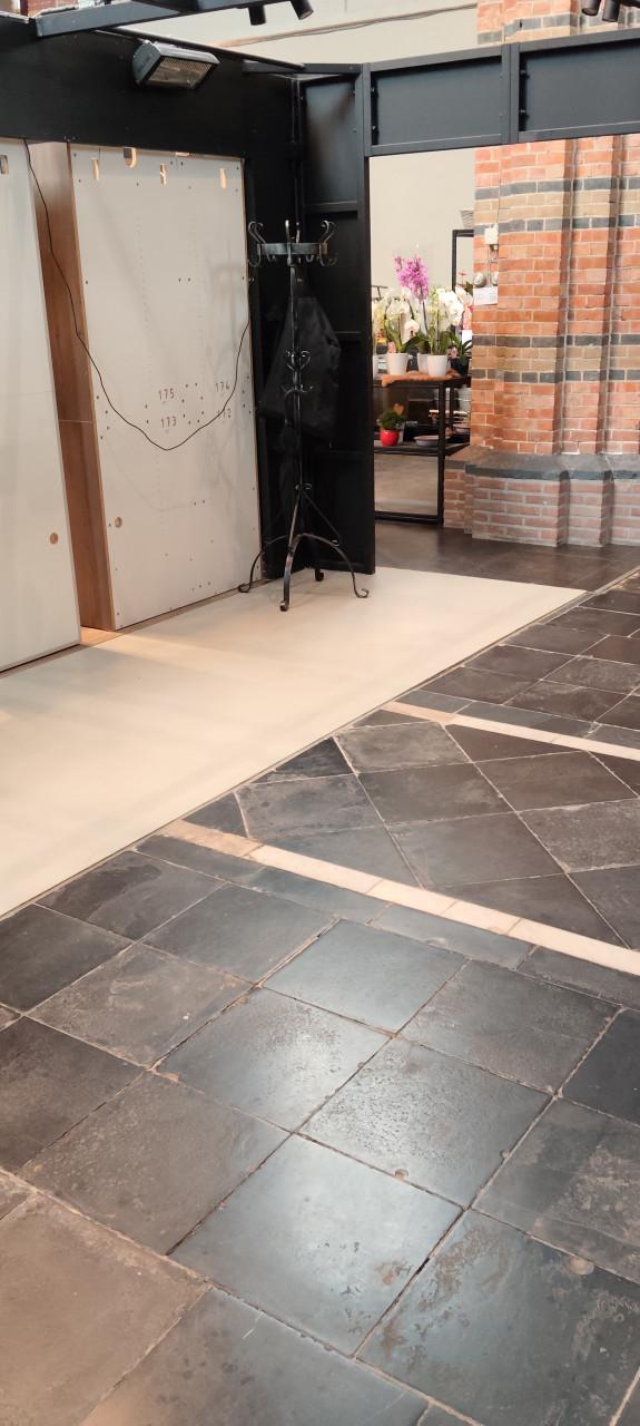 Bedrijf/winkel ruimtes te huur in Sas van Gent