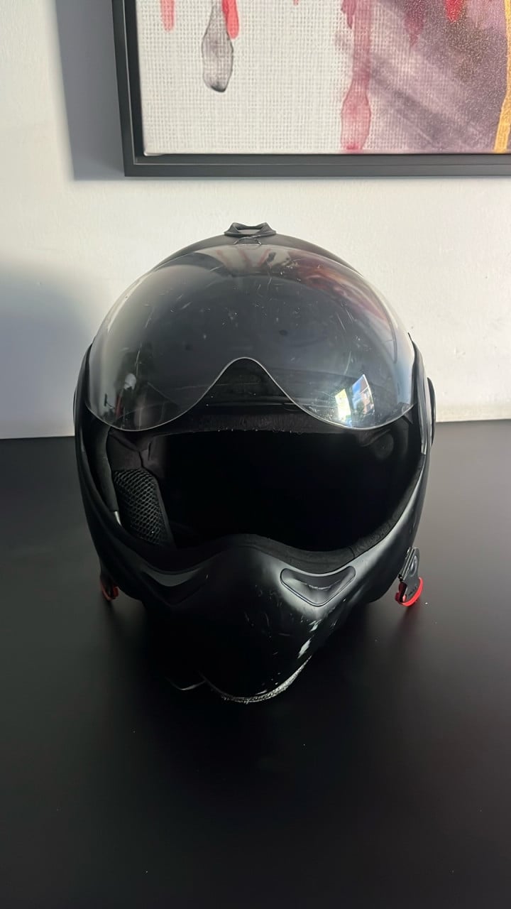 Boxer helm v8 maat m